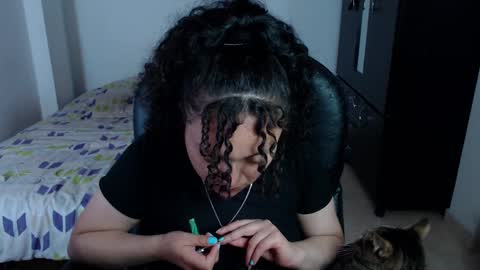 Louise  online show from 03/05/25, 07:27