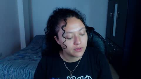 Louise  online show from 11/19/25, 12:27