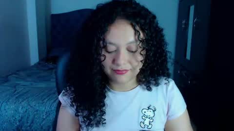 Snapshot of freud_x_louise1 chatting on 07/21/26, 01:08 Louise online show from 07/21/26, 01:08