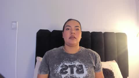 freya_blaze online show from 12/23/25, 04:43