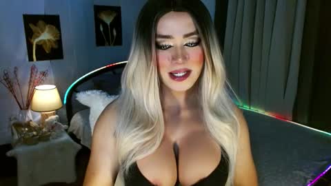 Snapshot of freya_lovestocum chatting on 02/07/26, 02:15 Miss Frea online show from 02/07/26, 02:15