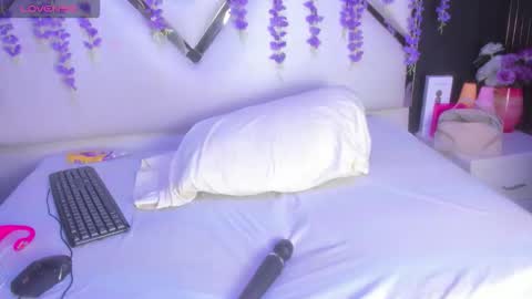 Snapshot of freya_miller_ chatting on 05/07/26, 04:29 Freya online show from 05/07/26, 04:29