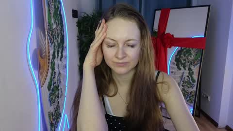 Snapshot of freya_nilsson chatting on 01/14/25, 12:24 Freya online show from 01/14/25, 12:24
