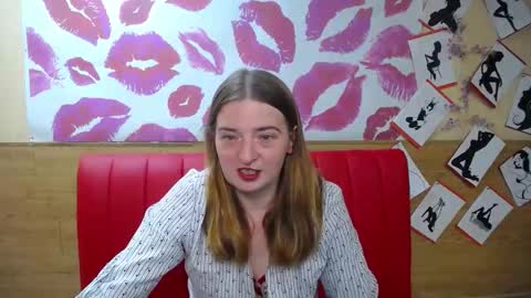 FreyaDak online show from 09/08/25, 05:34