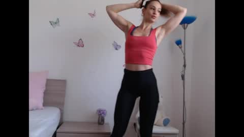 FreyaMuse online show from 04/23/26, 09:52