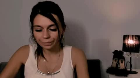 freyanaughty69 online show from 06/17/26, 05:25