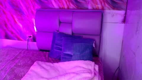 Freyja online show from 03/09/25, 11:25