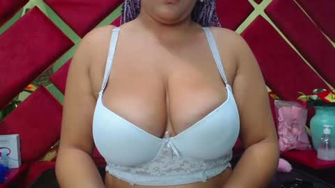 Snapshot of freyja_naugthy chatting on 02/05/25, 03:52 freyja_naugthy online show from 02/05/25, 03:52