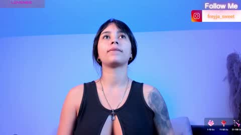 Snapshot of freyja_sweet_ chatting on 09/23/25, 11:13 Freyja Sweet online show from 09/23/25, 11:13