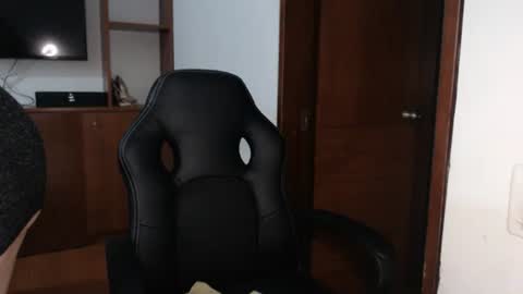 FREYJA LOREN online show from 10/07/25, 12:08