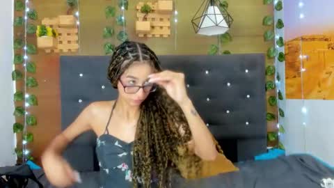 Frezzita online show from 09/21/25, 07:59