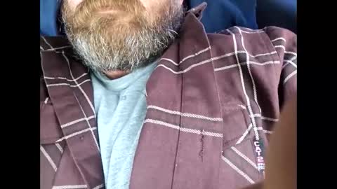 Snapshot of frickish chatting on 11/23/25, 08:52 Frickish online show from 11/23/25, 08:52