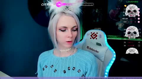 Snapshot of frida_fortune chatting on 01/06/25, 07:20 Frida A boost to fortune for the one who gives a thumbs up and a bonus lucky for those who support me by joining the fanclub online show from 01/06/25, 07:20