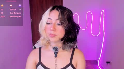 Snapshot of frida_lassi_ chatting on 12/05/25, 12:03 frida_lassi_ online show from 12/05/25, 12:03