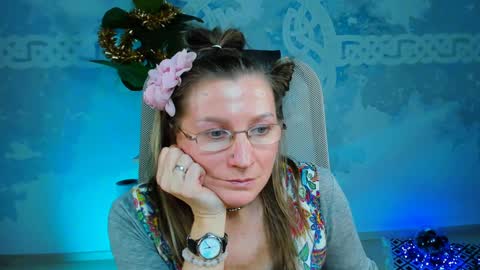 Snapshot of fridatander chatting on 01/03/25, 03:22 Frida Tander online show from 01/03/25, 03:22