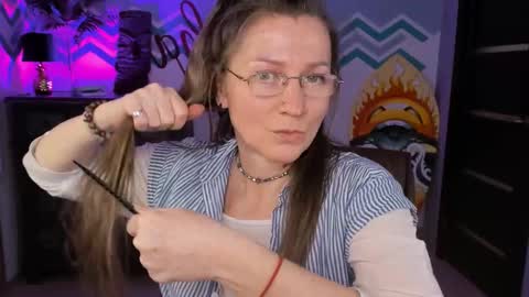 Snapshot of fridatander chatting on 03/03/25, 03:20 Frida Tander online show from 03/03/25, 03:20