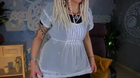 Frida Tander online show from 02/09/26, 05:11