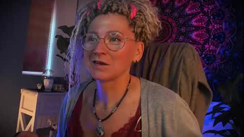 Frida Tander online show from 05/31/26, 05:04