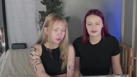 friend_zone_ online show from 01/17/26, 10:09