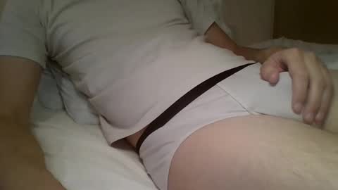 friendly_frank_18 online show from 11/09/25, 01:20