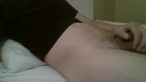 Snapshot of friendly_frank_18 chatting on 05/09/26, 04:28 friendly_frank_18 online show from 05/09/26, 04:28