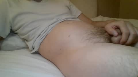 Snapshot of friendly_frank_18 chatting on 06/19/26, 10:57 friendly_frank_18 online show from 06/19/26, 10:57