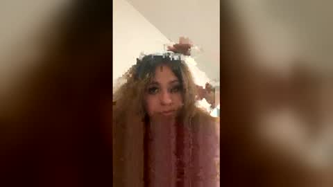 friendlyfeatures online show from 04/20/26, 05:21