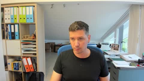 Francois online show from 06/10/26, 07:29
