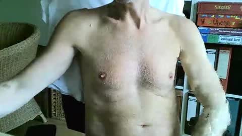 Snapshot of frisco69 chatting on 05/11/26, 04:37 frisco69 online show from 05/11/26, 04:37