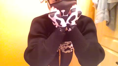 Frisky Missy online show from 12/17/24, 06:24