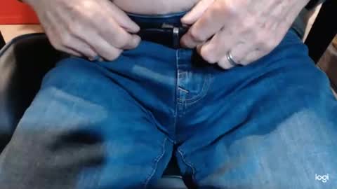 Snapshot of friskyfingers48 chatting on 12/17/24, 04:53 Free Cum Show online show from 12/17/24, 04:53