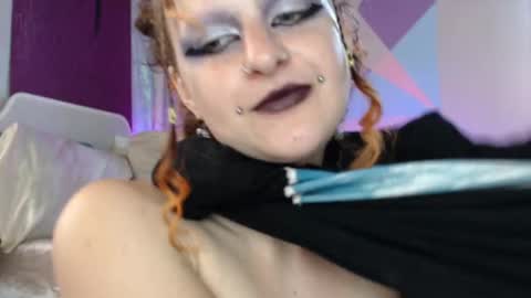 Snapshot of friskyflowers chatting on 09/11/25, 05:57 cherry online show from 09/11/25, 05:57