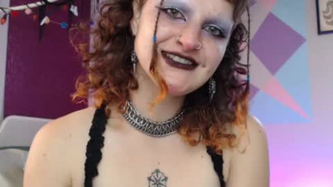 Snapshot of friskyflowers chatting on 10/28/25, 06:43 cherry online show from 10/28/25, 06:43