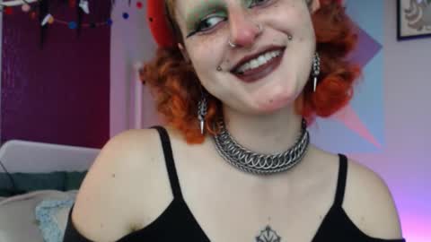 Snapshot of friskyflowers chatting on 11/06/25, 07:37 cherry online show from 11/06/25, 07:37