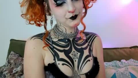 cherry online show from 04/04/26, 12:09