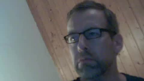 fromgermanywithlove1 online show from 10/11/25, 02:44