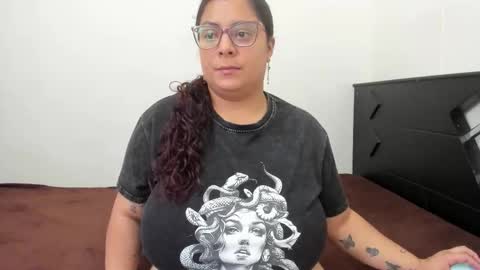 Lucy online show from 02/18/26, 07:10