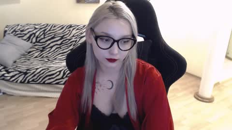 Lilith online show from 12/06/24, 08:48