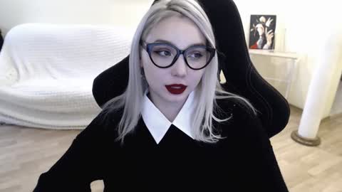 Lilith online show from 02/05/25, 10:51