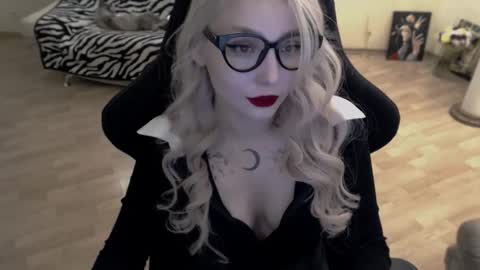 Lilith online show from 11/07/25, 11:54