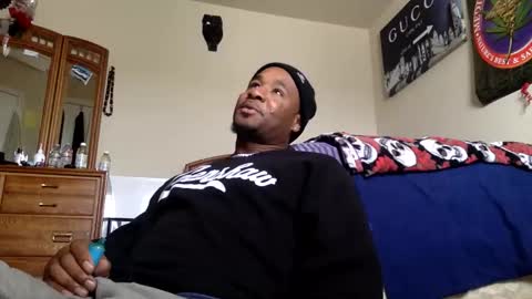 Snapshot of fromthabac chatting on 05/18/26, 04:57 fromthabac online show from 05/18/26, 04:57
