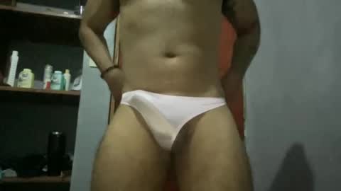 Snapshot of froningcross chatting on 09/14/25, 03:05 froningcross online show from 09/14/25, 03:05