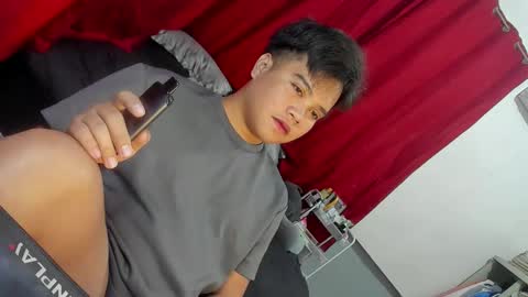 Snapshot of frostbite_69 chatting on 09/09/25, 06:24 GABBY online show from 09/09/25, 06:24