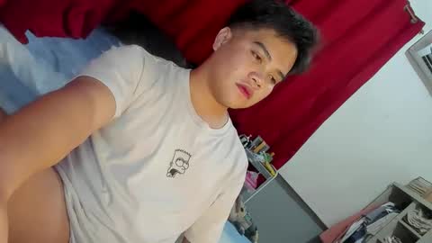 Snapshot of frostbite_69 chatting on 09/30/25, 06:02 GABBY online show from 09/30/25, 06:02