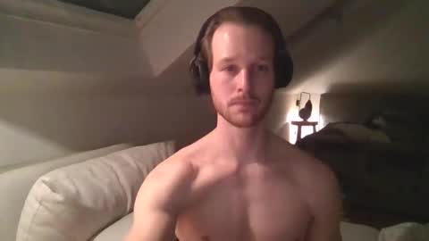 Snapshot of frozenyoga chatting on 02/24/25, 09:20 frozenyoga online show from 02/24/25, 09:20