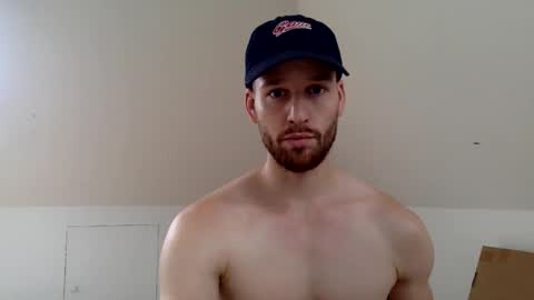 Snapshot of frozenyoga chatting on 09/25/25, 01:04 frozenyoga online show from 09/25/25, 01:04