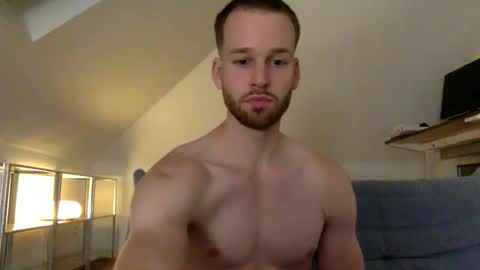 Snapshot of frozenyoga chatting on 10/02/25, 09:00 frozenyoga online show from 10/02/25, 09:00