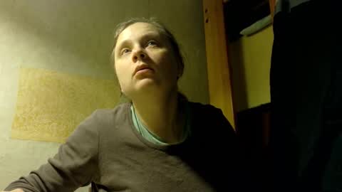 Snapshot of frumcake chatting on 03/15/26, 09:32 FrumCake online show from 03/15/26, 09:32