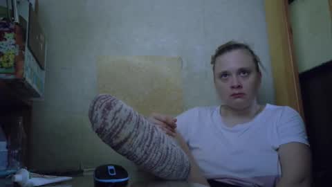 Snapshot of frumcake chatting on 03/23/26, 07:34 FrumCake online show from 03/23/26, 07:34