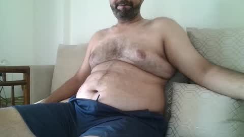 fruti loops  Bull online show from 01/30/25, 06:03